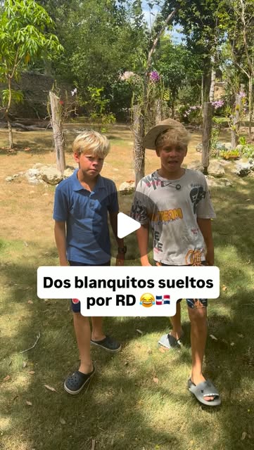 Dos blanquitos sueltos por RD #republica